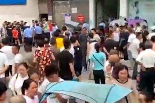 Dùng dao tấn công trường mầm non ở Trung Quốc, 9 người thương vong