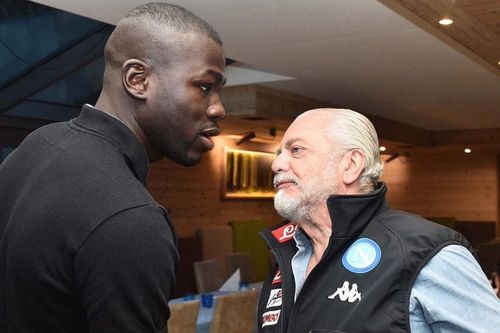 Tân binh Chelsea chỉ trích chủ tịch Napoli
