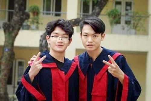 Bí quyết đạt 10 môn Vật lí của Á khoa toàn quốc tổ hợp A01