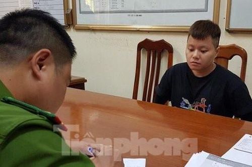 Khởi tố kẻ lừa đảo chạy vào trường công an
