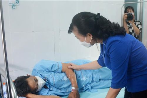 Đoàn công tác Bộ Y tế làm việc với tỉnh Đắk Lắk