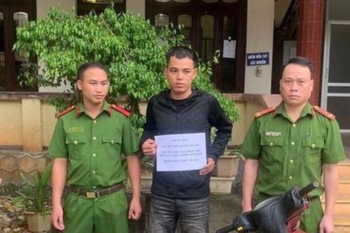 Bắt đối tượng cướp tài sản người đi đường lúc nửa đêm
