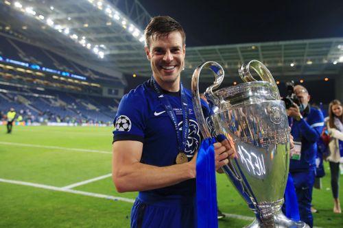 Từ chối Barca, Azpilicueta gia hạn hợp đồng với Chelsea