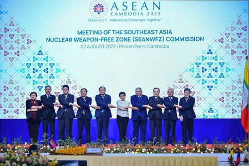 Chặng đường đồng hành cùng ASEAN