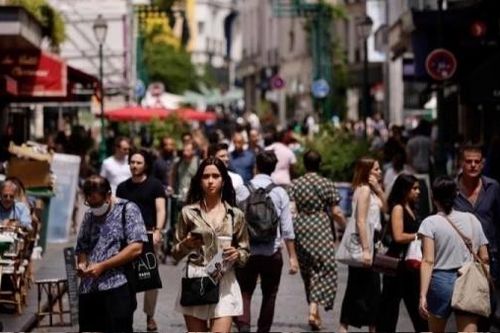 Kinh tế châu Âu 'sa lầy' lạm phát, thách thức lớn nhất vẫn chưa thể giải quyết