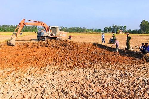 An Giang: Liên tiếp bắt quả tang các đối tượng khai thác đất mặt ruộng