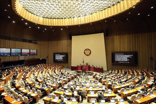 Hàn Quốc: Đảng cầm quyền thông qua tuyên bố về 'tình trạng khẩn cấp'