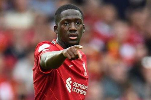Liverpool mất Konate và Jones ở đầu mùa