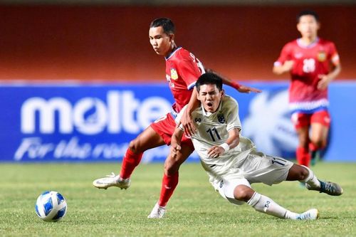 CĐV Thái Lan: 'Chúng ta đã vượt qua tầm Đông Nam Á, không cần phải thắng Lào'