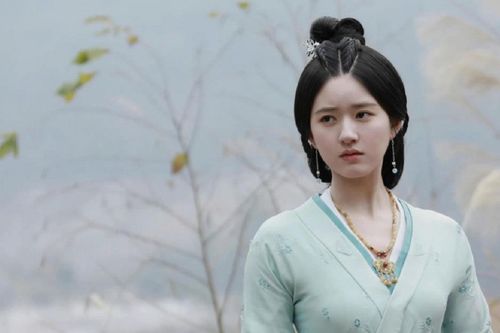 Triệu Lộ Tư trên phim trường Tinh Hán Xán Lạn có chảnh chọe như lời đồn?