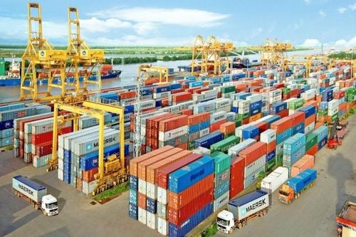 Tháng 7, cả nước xuất siêu 74 triệu USD