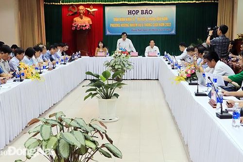 UBND tỉnh tổ chức họp báo 6 tháng đầu năm: Nhiều vấn đề 'nóng' liên quan đến đất đai, dự án, đầu tư