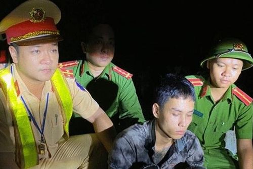 Bắt giữ đối tượng vận chuyển 2kg ma túy đá trong đêm