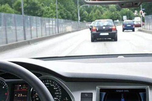 Lái xe trong tháng 7 âm – đặc biệt là ban đêm không quá đáng sợ như nhiều người tưởng