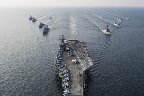 Siêu tàu sân bay USS Ronald Reagan được lệnh ở lại khu vực gần đảo Đài Loan