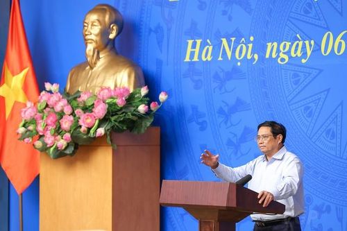 Thủ tướng lưu ý Hà Nội và TP HCM thúc tiến độ tiêm vaccine Covid-19 cho trẻ 5-12 tuổi