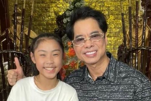 Ngọc Sơn và học trò 'The Voice Kids' Đức song ca 'Tình cha' tại biệt thự 400 tỷ đồng