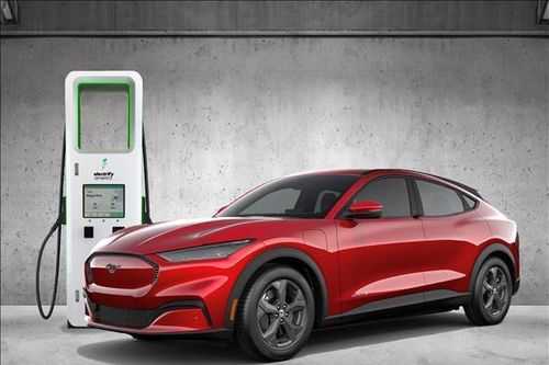 Mỹ: 70% mẫu xe điện không đủ điều kiện được nhận tín dụng thuế
