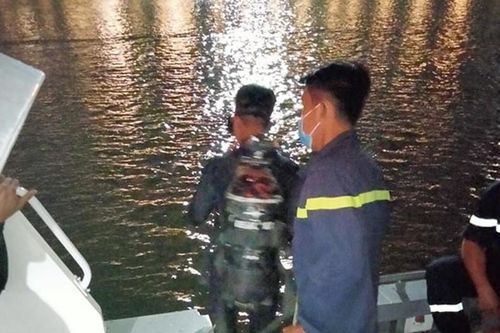 Uống rượu, tắm kênh và bị đuối nước
