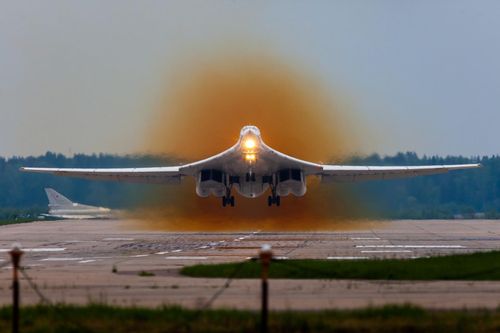 Nga chuẩn bị cung cấp oanh tạc cơ Tu-160M cho khách hàng thân thiết
