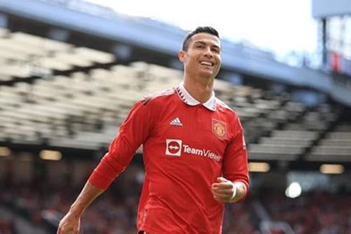 'Ronaldo không phải là vấn đề với MU nếu ở lại Old Trafford'