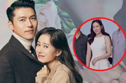 Bắt gặp mẹ bầu Son Ye Jin liên tục xoa bụng, vỗ về thiên thần nhỏ khi đang làm việc