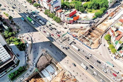 Phấn đấu sớm thông xe hầm chui nút giao đường Lê Văn Lương-đường Vành đai 3
