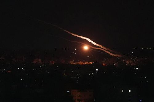 Rocket bắn từ Gaza sau khi lệnh ngừng bắn có hiệu lực