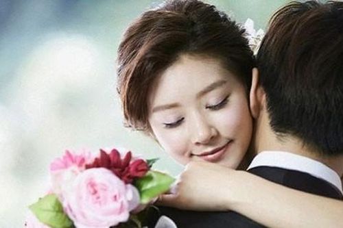 Lý do vợ trẻ 'cắm sừng' chồng để cặp bồ với trai khiến người đàn ông nào nghe cũng thấy... chối