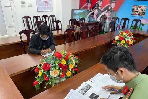 Thanh niên nhận 'kết đắng' vì giả mạo công an để đe dọa bạn bè