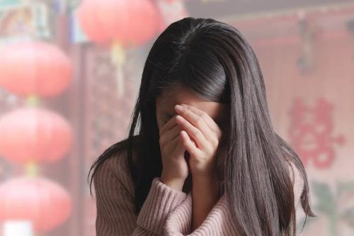 3 lần gả bán con gái thiểu năng để kiếm tiền