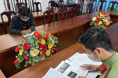 Giả mạo cán bộ Công an đăng thông tin sai sự thật, 1 thiếu niên bị xử phạt
