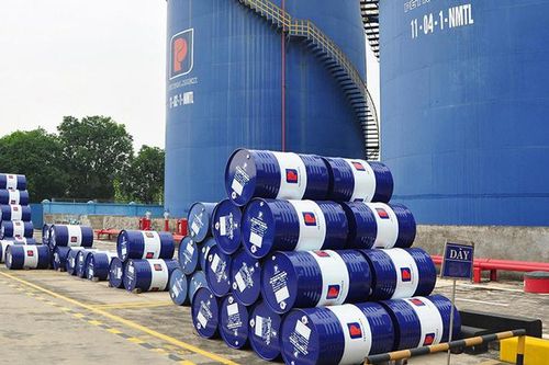 Giảm 10% thuế nhập khẩu ưu đãi mặt hàng xăng