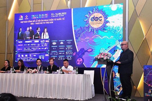Hơn 40 nghệ sĩ nổi tiếng hội ngộ tại Lễ hội âm nhạc điện tử quốc tế Danang Electronic Carnival