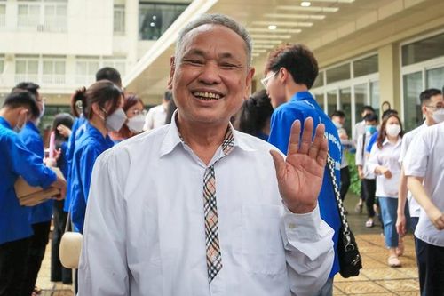 Thí sinh 82 tuổi: Người thương binh đặc biệt trong kỳ thi tốt nghiệp THPT 2022