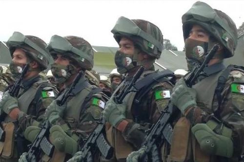 Quân đội Nga và Algeria sẽ tập trận chống khủng bố vào tháng 11