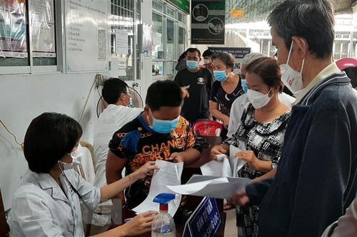 Bạc Liêu đẩy nhanh tiêm mũi 4 cho cán bộ, công chức, viên chức