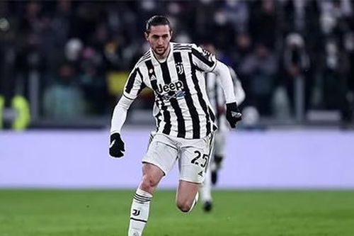 Fan MU nổi giận trước tin đồn mua Rabiot