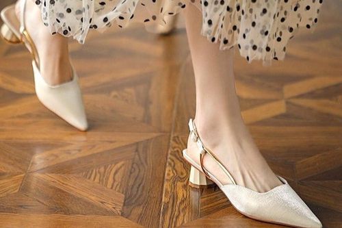 Sắm ngay 5 kiểu giày công sở để nâng tầm phong cách thời trang