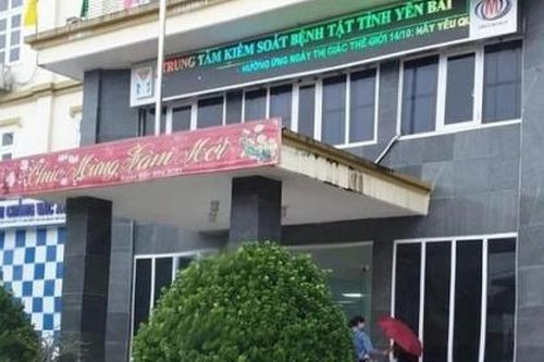 Cách chức vụ Đảng Phó giám đốc Sở Y tế Yên Bái