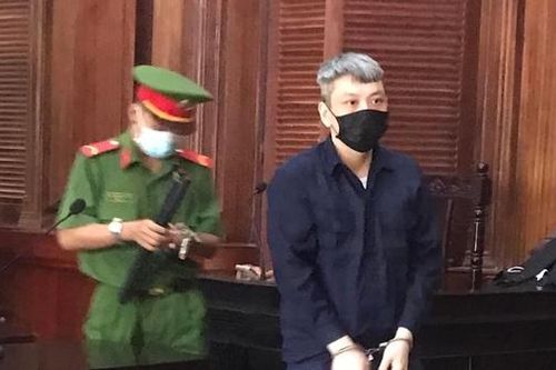 Giám đốc thuê 22 ôtô mang đi cầm cố trả tiền 'tín dụng đen'