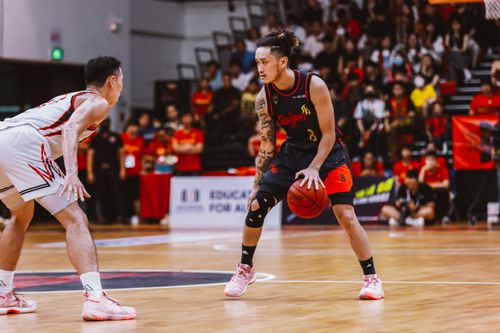 Saigon Heat xây chắc ngôi đầu