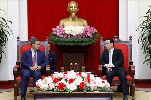 Thường trực Ban Bí thư Võ Văn Thưởng tiếp Phó tổng Tư lệnh kiêm Tư lệnh Lục quân Campuchia