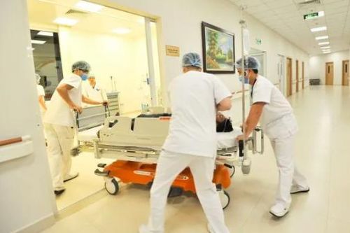 Ổ sán não khiến người phụ nữ bỗng nhiên đau đầu dữ dội, co giật liên tục