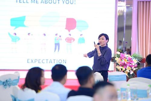 Trang bị nền tảng hỗ trợ phát triển thương hiệu Việt ở khu vực nông thôn