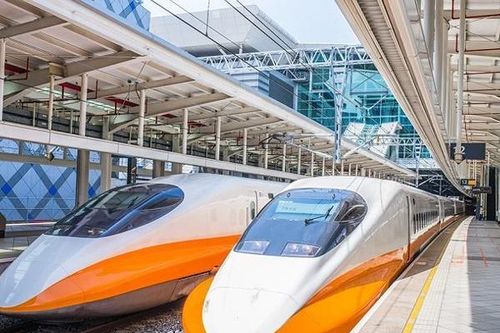 Trình Bộ Chính trị dự án đường sắt tốc độ cao Bắc - Nam trong tháng 9