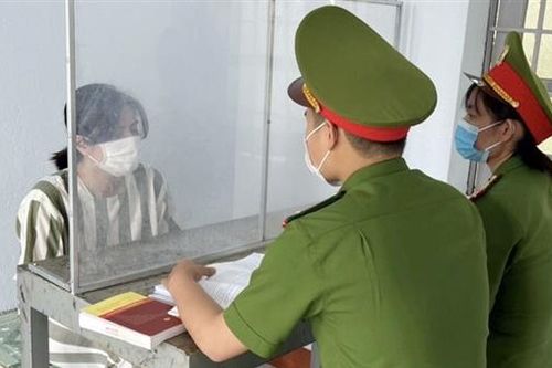 Đề nghị truy tố 2 đối tượng chuyên lừa đảo tại các tiệm vàng