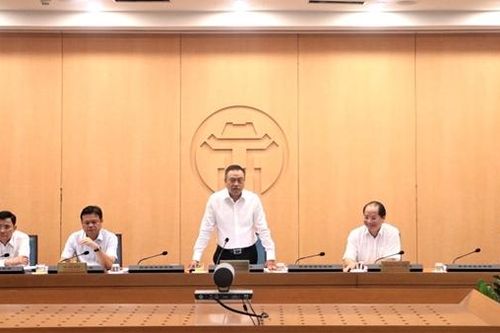 Việc phân cấp, ủy quyền ưu tiên những việc có lợi cho người dân