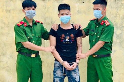 Bắt đối tượng hiếp dâm thiếu nữ 17 tuổi