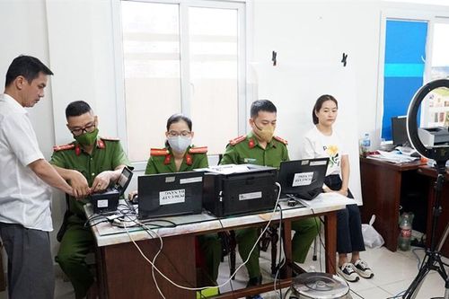 Quyết tâm thực hiện cao điểm thu nhận hồ sơ đề nghị cấp CCCD